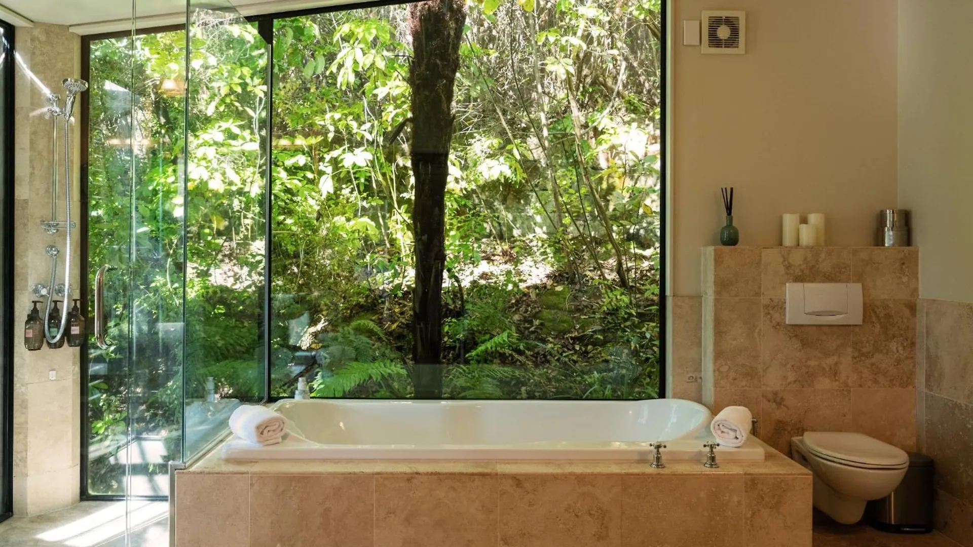 The Point Villas Taupo New Zealand