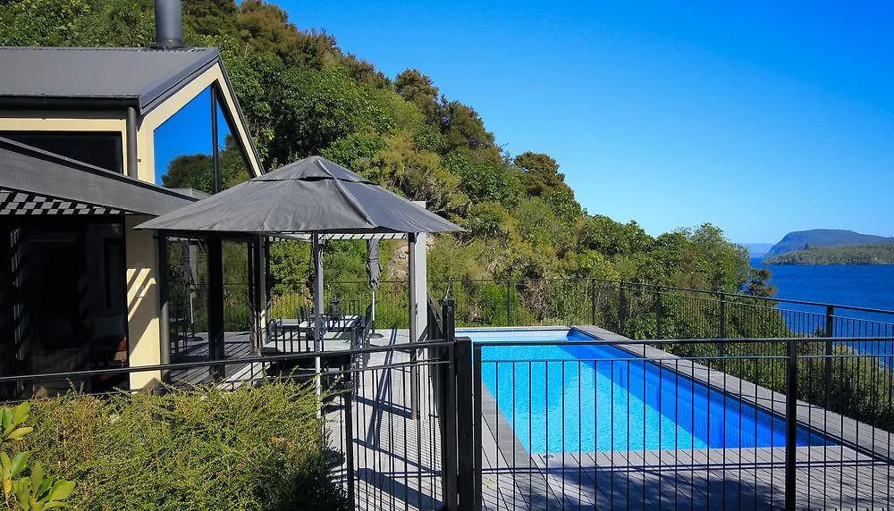 The Point Villas Taupo 0*,